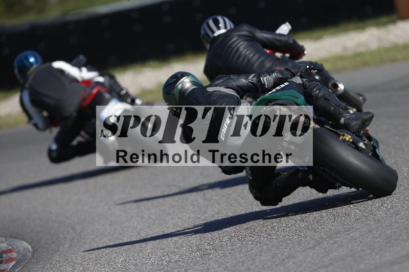 Archiv-2023/73 25.09.2023 Bologna Brothers ADR/Sportfahrer-Racer/triumph